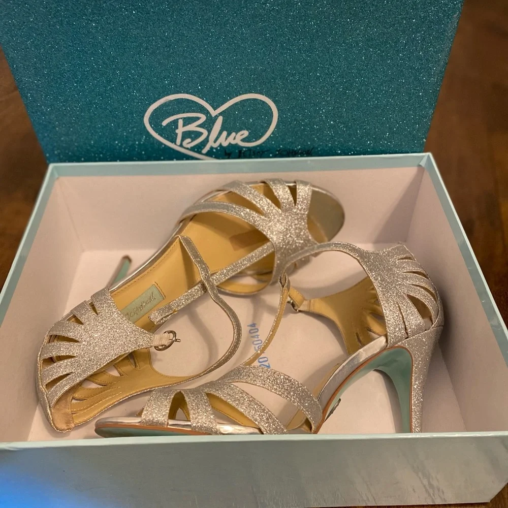 Blue by Betsey Johnson Silver Glitter Heels 8.5 - Picture 12 of 12